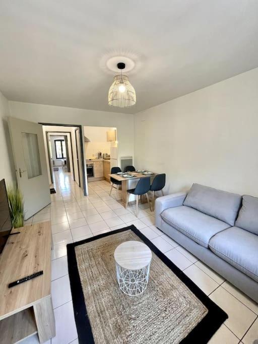 Varsovia/Parking Privee/Calme Apartment Carcassonne Ngoại thất bức ảnh